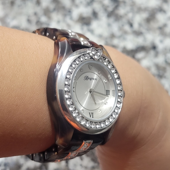Japan Movement Dana Point Brighton Swarovski Crystal Running New Battery Watch
